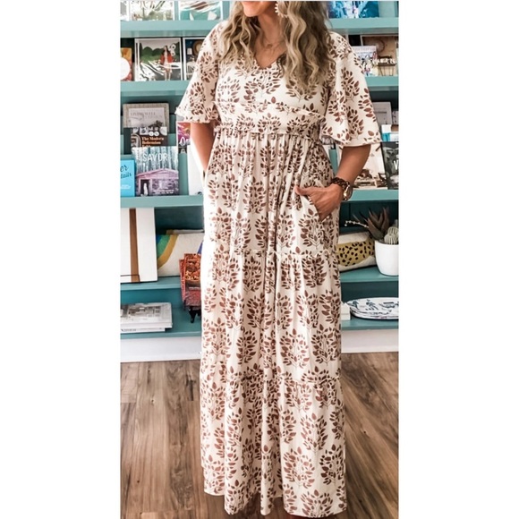 New Augusta Print Maxi Dress - Picture 1 of 4